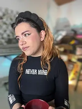Chat XXX en directo de NikkiNix