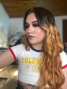 NikkiNix's Live XXX Chat