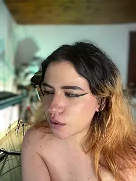 NikkiNix Live XXX-Chat