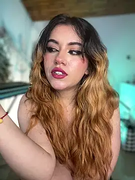Chat +18 de NikkiNix ao vivo