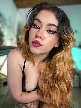 Czat XXX na żywo – NikkiNix