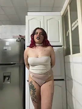 Chat +18 de NikkiNix ao vivo