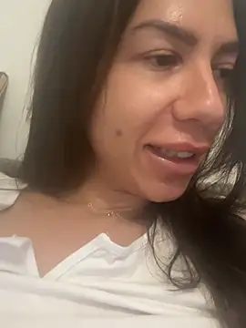 عرض كام Alexbrune