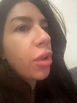 Alexbrune 网络视讯表演