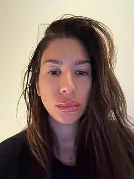 عرض كام Alexbrune