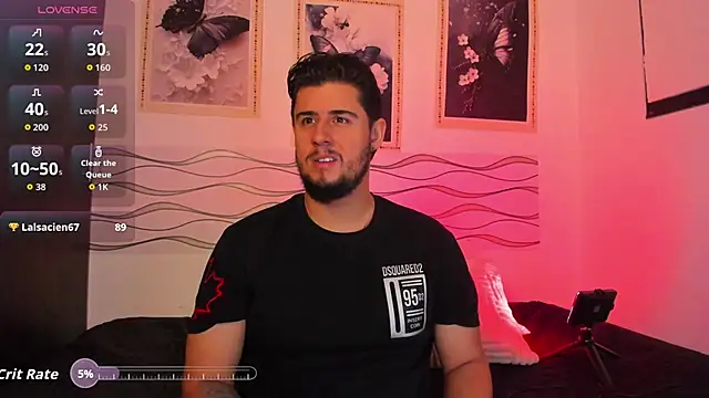 Ryan_evannss_: διαδικτυακό σόου στην κάμερα