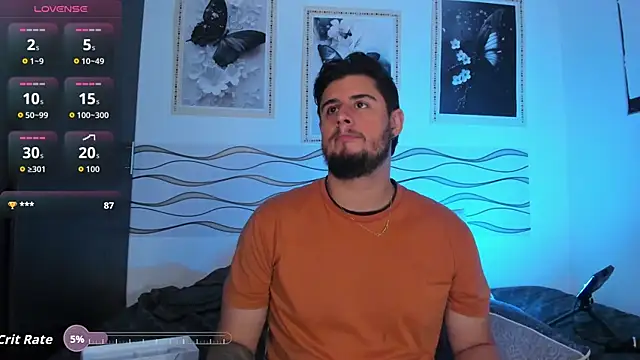 Ryan_evannss_: διαδικτυακό σόου στην κάμερα