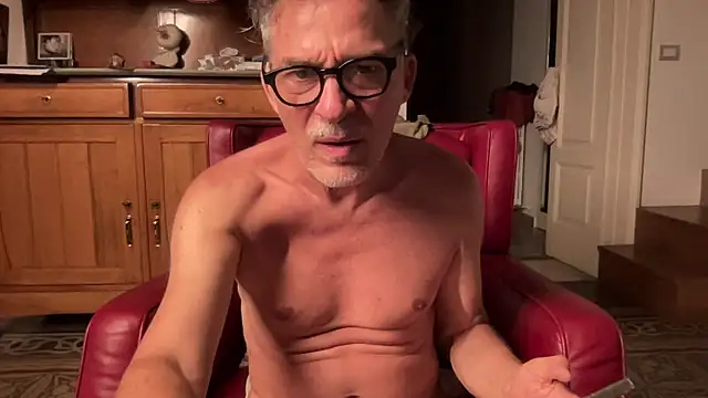 cuchacho's Webcam Show