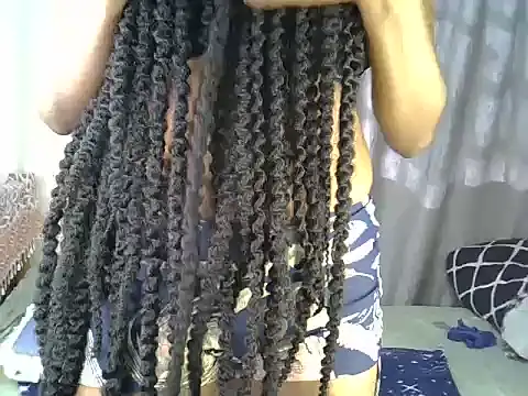 Chat +18 de Sexxyjey ao vivo