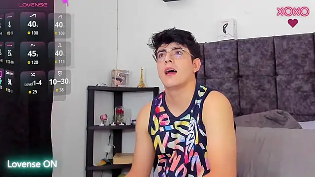 Show de Demian_Fox1 na webcam