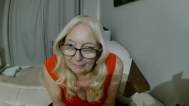Chat XXX ao vivo de Chanel-56