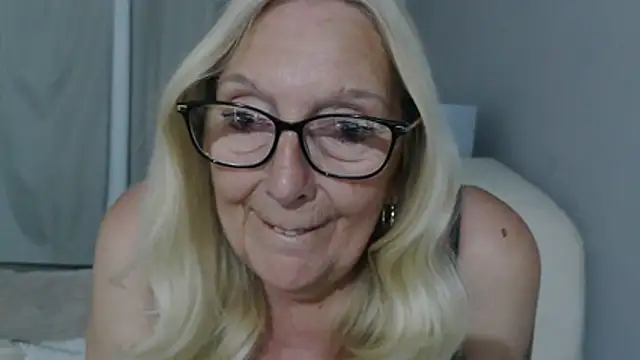 Chanel-56's Live XXX Chat