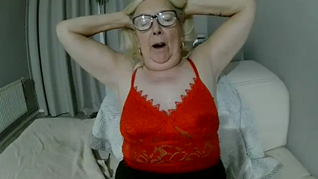 Chanel-56's Live XXX Chat