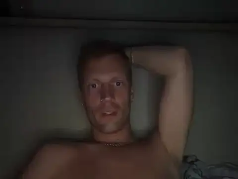 Pokazy przed kamerką – CBT_slutty