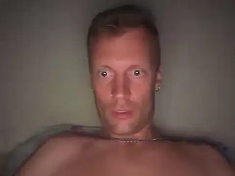 CBT_slutty Show in webcam