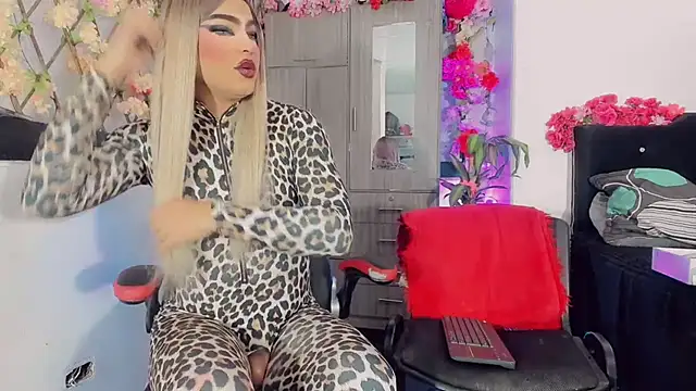 Thiara_veky_ Show Webcam