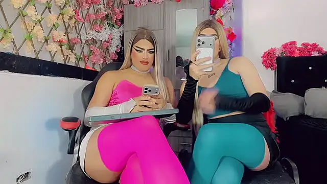 Thiara_veky_'s Webcam Show