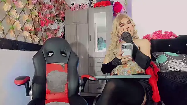 Show webcam de Thiara_veky_