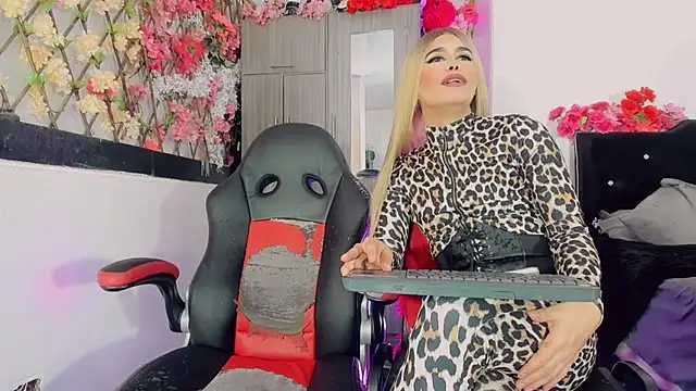 Show de webcam de Thiara_veky_
