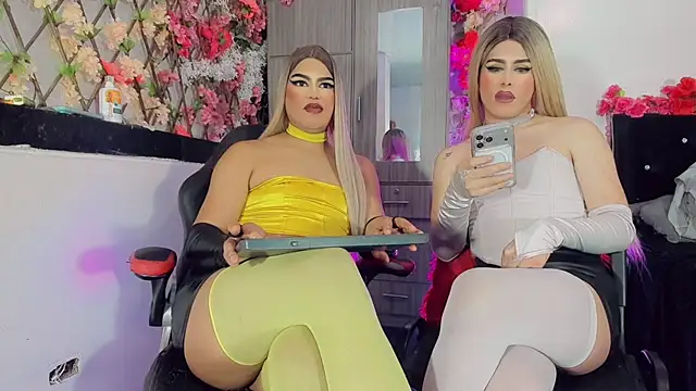 Thiara_veky_ Adlı Modelin Web Kamerası Şovu