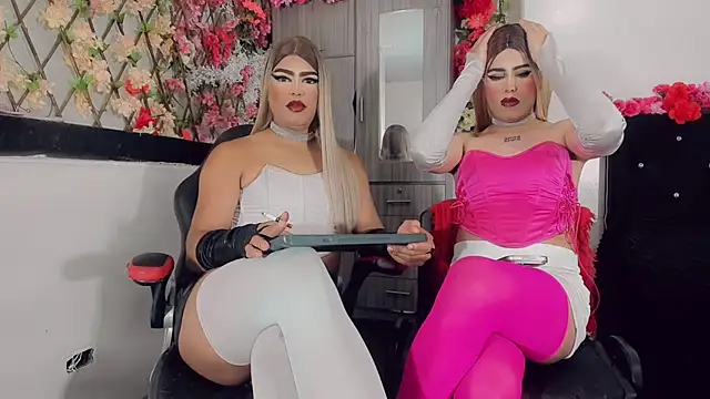 Thiara_veky_n Webbikameraesitys