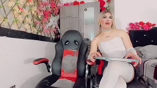 Webkamerová show Thiara_veky_