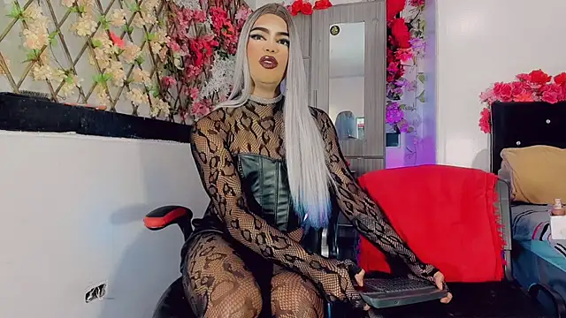 Show webcam de Thiara_veky_