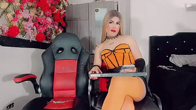 Webkamerová show Thiara_veky_