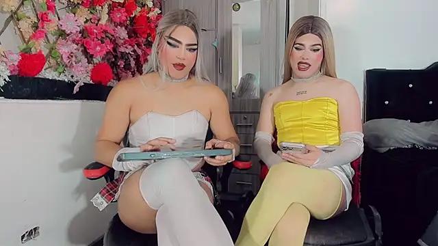 Thiara_veky_ Show in webcam