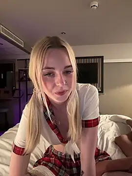 Lolabunnyblondie – Kamerová šou
