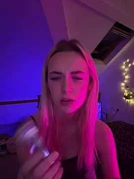 Lolabunnyblondie's Webcam Show