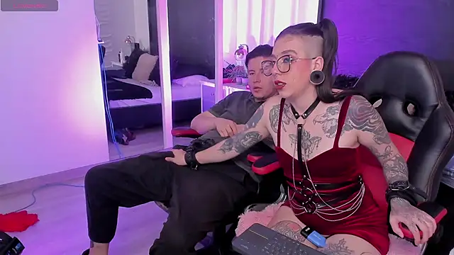 inkedsinners_ Adlı Modelin Web Kamerası Şovu