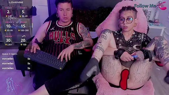 inkedsinners_ Show in webcam