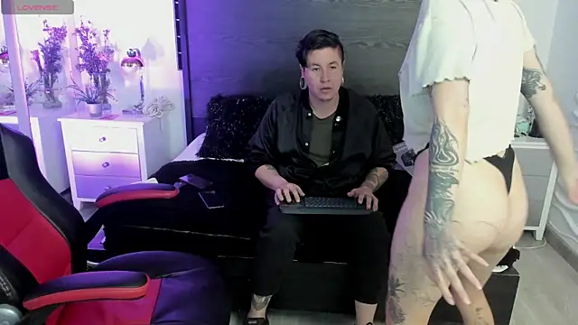 inkedsinners_ Live XXX Chat