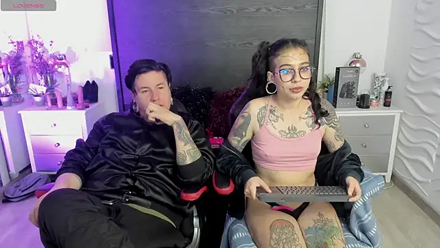 inkedsinners_ Adlı Modelin Web Kamerası Şovu