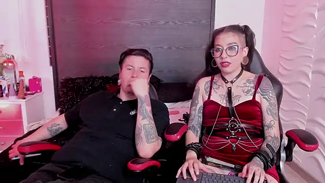 inkedsinners_ Adlı Modelin Web Kamerası Şovu