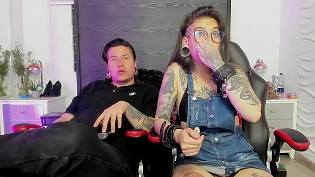 inkedsinners_ Show in webcam