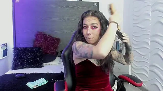Show de webcam de inkedsinners_