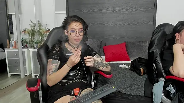 inkedsinners_ Webcam Show