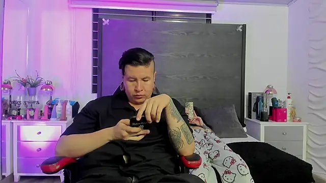 inkedsinners_'s Webcam Show