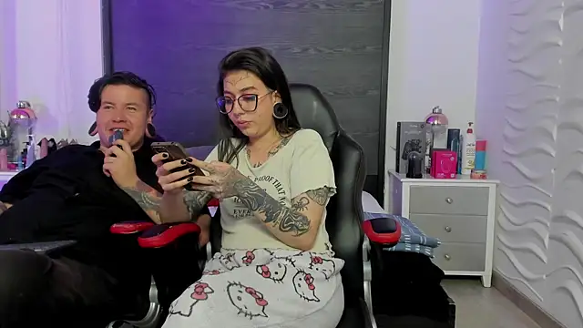 inkedsinners_ Adlı Modelin Web Kamerası Şovu
