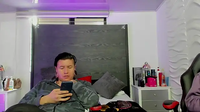 inkedsinners_ Adlı Modelin Web Kamerası Şovu