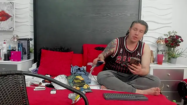 inkedsinners_'s Webcam Show