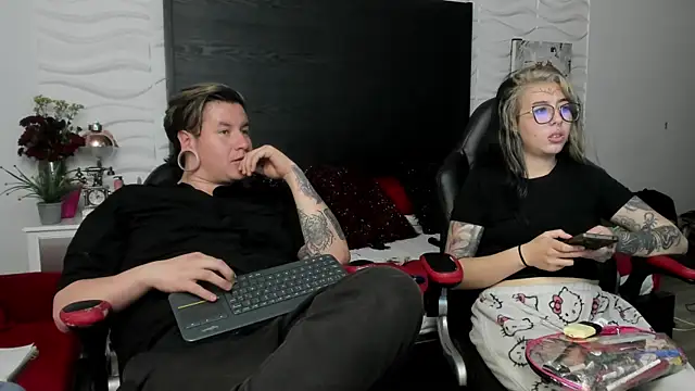 inkedsinners_ – Naživo XXX chat