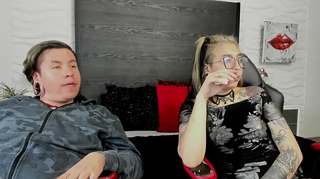 inkedsinners_ Webcam-Show