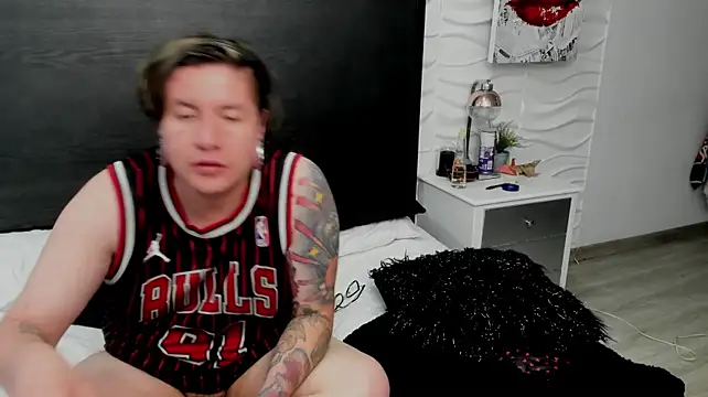inkedsinners_ Webcam Show