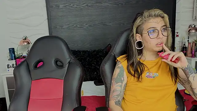 inkedsinners_: вебкам-шоу