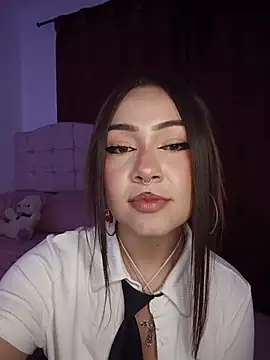 Chatroom XXX en direct de paariiss_