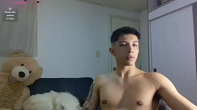 Thesaint_xxx Show Webcam