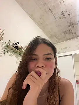 Chat soba uživo modela wandynha67